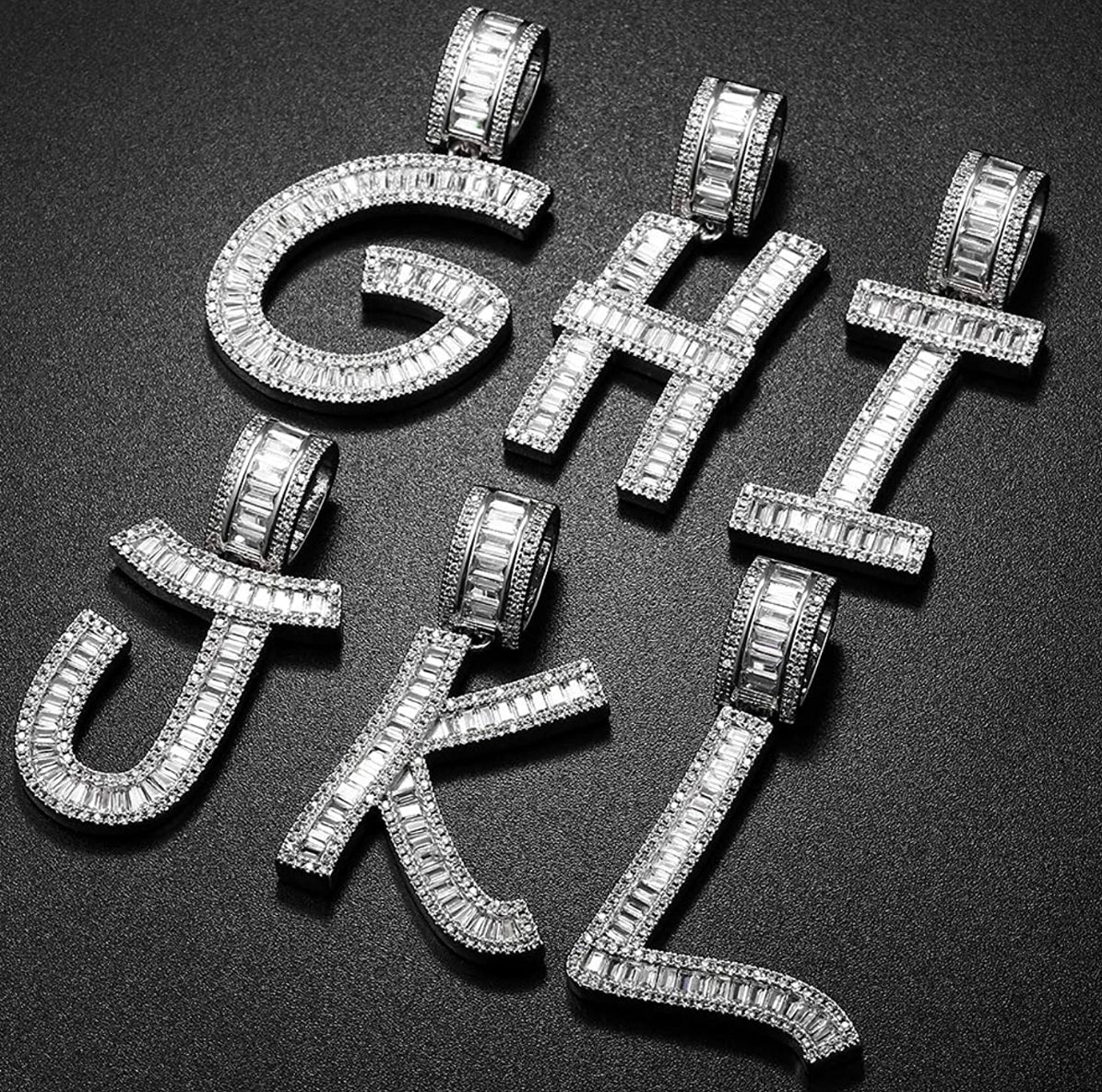 Silver Baguette Letter ''U'' Necklace